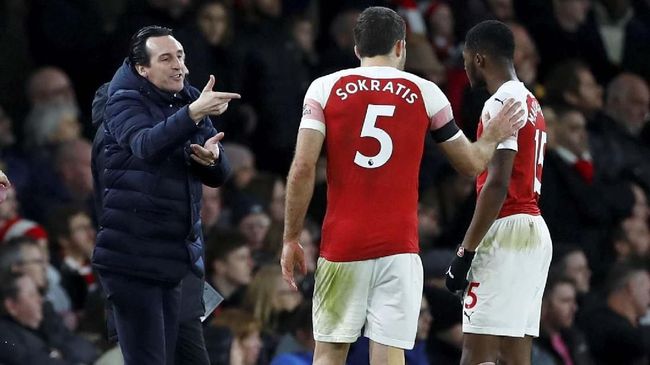 Emery Sebut Chelsea Sebagai Kunci Arsenal ke Empat Besar