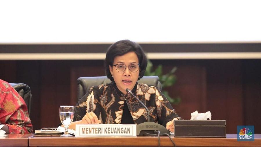 Menteri Keuangan Sri Mulyani Indrawati memaparkan realisasi asumsi makro pada APBN 2018.