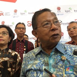 Impor Gula RI Terbesar di Dunia, Darmin: Itu Industri