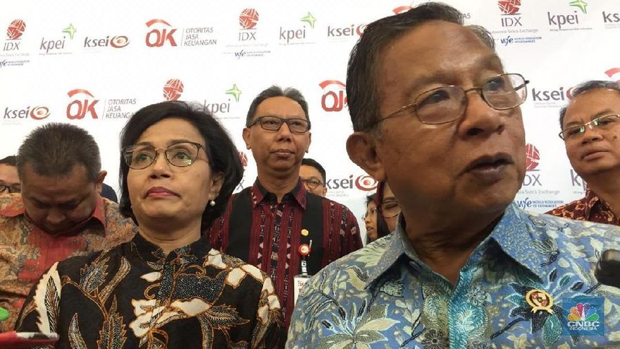 Indonesia tambah menderita, setelah neraca dagang RI di bulan April dihantam defisit terburuk sepanjang sejarah.