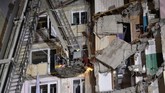 Temuan tersebut memperkuat dugaan ledakan terjadi akibat kebocoran gas. (Russia's Ministry for Civil Defence, Emergencies and Elimination of Consequences of Natural Disasters/Handout via Reuters)