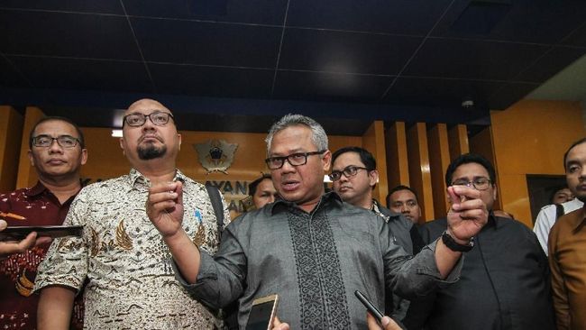 Kumpulkan 'Screenshot' Hoaks Surat Suara, KPU Cek Andi Arief