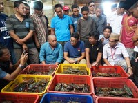 Di Tarakan, Nelayan Serbu Sandi Uno dengan Curhatan