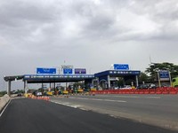 Perhatian! 2 Gerbang Tol Kamal Tutup 20 Hari