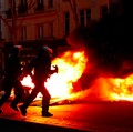 Aksi Protes Rompi Kuning Kembali, Paris Mencekam