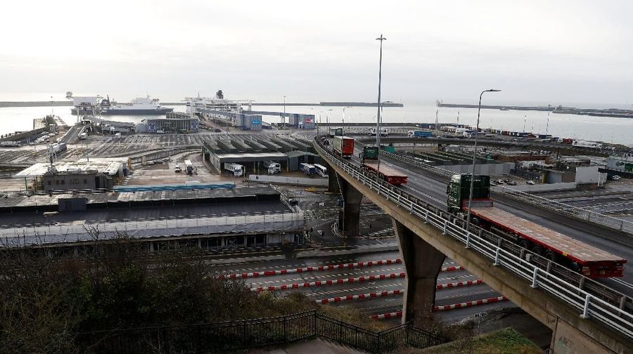 Inggris mulai melakukan uji coba perjalanan menuju pelabuhan Dover jika tidak ada kesepakatan mengenai Brexit