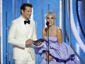Bradley Cooper Mendadak Muncul di Konser Lady Gaga
