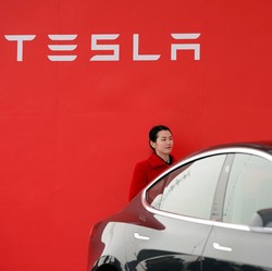 Jangan Kaget! Bitcoin Milik Tesla Elon Musk Tinggal Segini