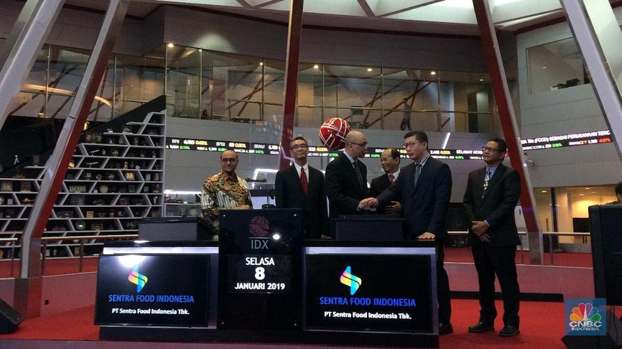 PT Sentra Food Indonesia Tbk pada Selasa (8/1/2019) ini mencatatkan saham perdana di Bursa Efek Indonesia