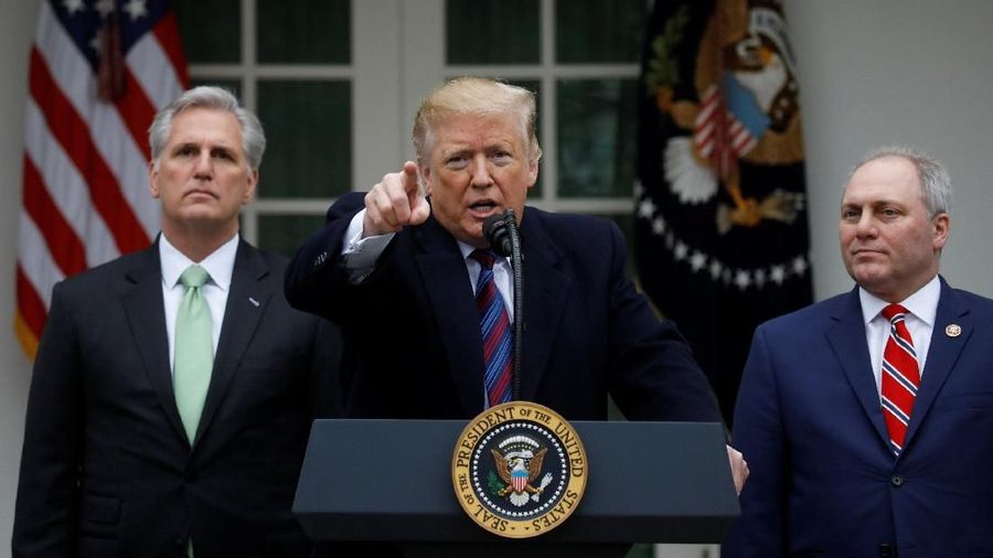 Ketua DPR AS Nancy Pelosi melontarkan kritikan tajam kepada Presiden AS Donald Trump.