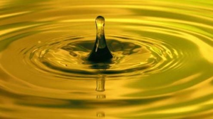 Foto: Ilustrasi ethanol. (Reuters/Jason Reed)