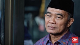 Mendikbud Larang Sekolah Sanksi Seenaknya Siswa Ikut Demo