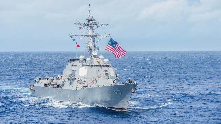 The U.S. Navy guided-missile destroyer USS McCampbell breaks away from a formation with ships following a photo exercise to signify the completion of Valiant Shield 2016 in the Philippine Sea September 23, 2016. Picture taken September 23, 2016. U.S. Navy/Mass Communication Specialist 3rd Class Patrick Dionne/Handout via REUTERS