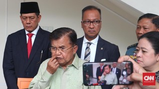 Buka Pameran di Kemenperin, JK Goreskan Angka Satu