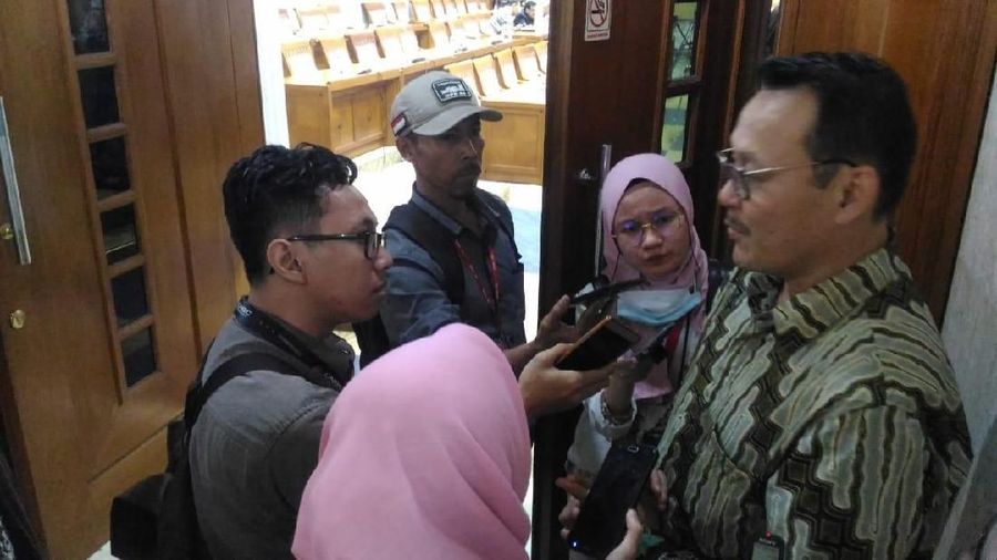 BPJS Kesehatan memproyeksikan potensi defisit keuangan perusahaan sampai akhir tahun ini bisa mencapai Rp 28 triliun.