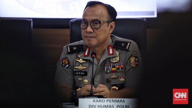 Polri Janji Tindak Anggota yang Langgar Aturan saat 22 Mei - CNN Indonesia