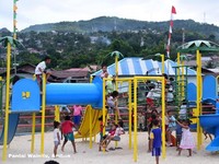 Menteri Basuki Resmikan Penataan Darmaga dan Pantai di Ambon