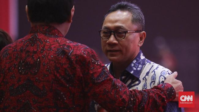 Zulhas Berharap Capres/Cawapres Saling 'Serang' di Debat
