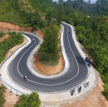 41,08 Km Jalan Akses Kawasan Wisata Mandeh Mulai Beroperasi