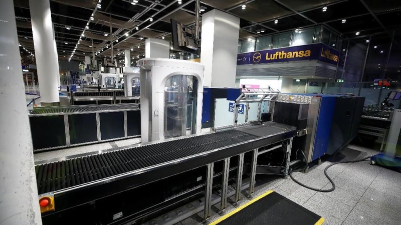Serikat pekerja menuntut kenaikan gaji hingga 20 euro atau sekitar Rp 324.000 per jam