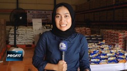 Cek Beras, Jokowi Blusukan ke Gudang Bulog
