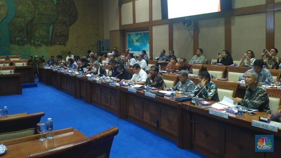 Komisi VII DPR gelar rapat dengan SKK Migas, hasilkan 7 catatan