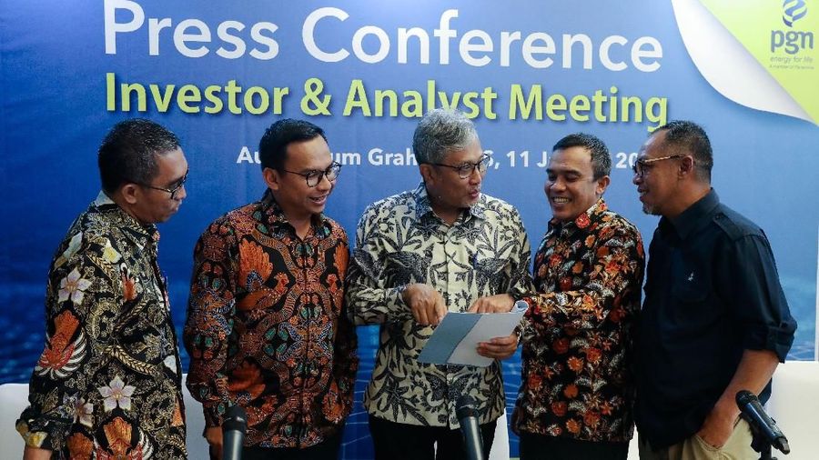 Keuntungan yang dikantongi perusahaan anjlok 69,87% secara tahunan (year-on-year/YoY).