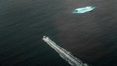 Dikelilingi oleh perairan dingin dan tebing es, Tasiilaq merupakan kota kecil di selatan Greenland yang dihuni oleh sekitar 2.000 jiwa.