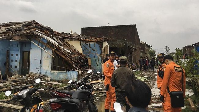 Puting Beliung Terjang 12 Desa di Blora, 38 Bangunan Rusak