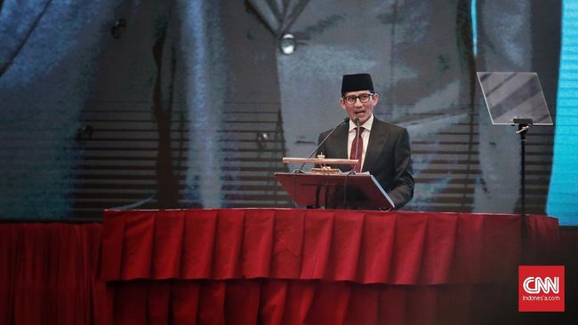 Sandi Sebut Tak Akan Menyerang Jokowi-Ma'ruf di Debat Perdana