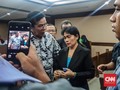 Didakwa Terima Suap Sin$150 Ribu, Hakim PN Medan Menangis