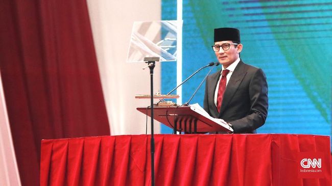 Sandiaga Santap Kurma dan Apel Sebelum Debat Pilpres 2019