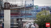 PT Industri Kereta Api (INKA) akan menyediakan rangkaian kereta pada Juni 2019, dan dilakukan tes jalur dari lintasan Cibubur sampai Ciracas. (CNNIndonesia/Safir Makki).