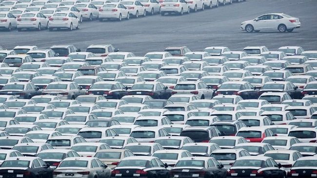 Industri Otomotif China OTW 'Masuk Jurang', Pemerintah Warning Begini