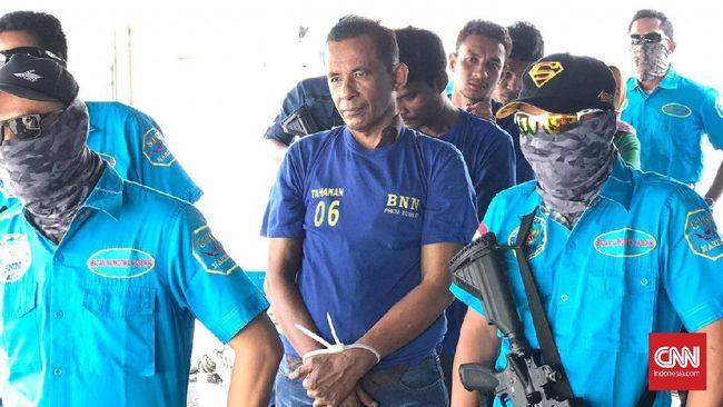 Napi Dibantu Anak dan Menantu Kendalikan Kapal Isi 70 Kg Sabu