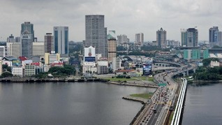Singapura dan Malaysia Tunda Proyek Kereta Antar Kota