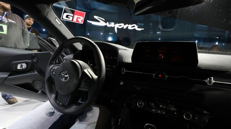 Toyota merilis Supra generasi kelima yang menandai kembalinya mobil yang vakum produksi sejak 2002 itu.