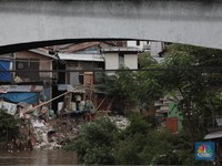 Saking Miskin, Jutaan Orang RI Cuma Bisa Beli 6 Indomie/Hari