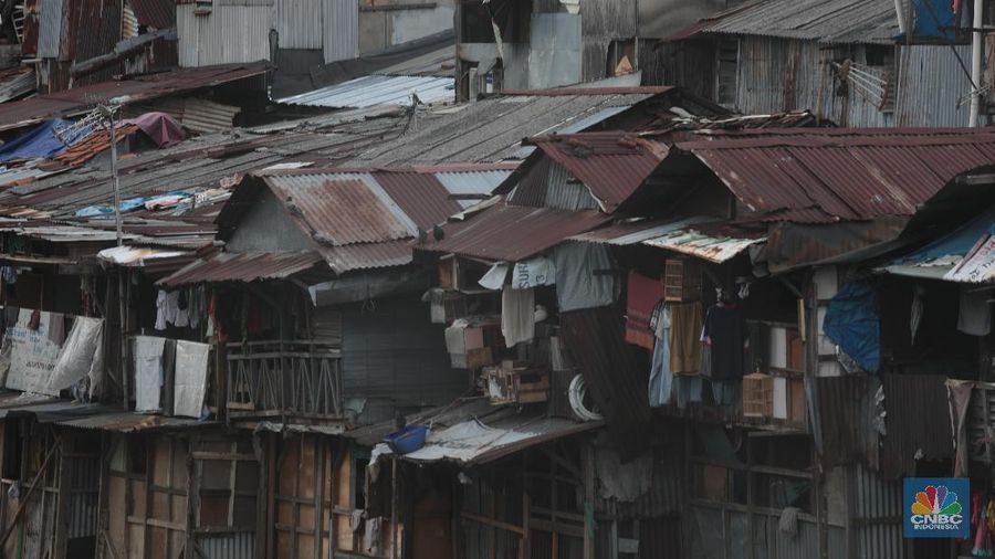 Ada satu masalah laten yang tersembunyi dan harus ditangani, yaitu angka perkawinan dini.