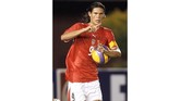 Edinson Cavani terlihat sangat kurus saat memperkuat timnas Uruguay U-20 melawan Paraguay, 16 Januari 2007. (JUAN MABROMATA / AFP)