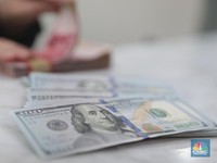 World War 3 Kian Nyata, Rupiah Dekati Rp 14.000/US$
