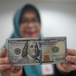 Cadangan Devisa RI Turun Lagi, Jadi US$ 135,6 Miliar