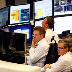 Bursa Eropa Dibuka Menguat Tipis di Tengah Trading yang Sepi
