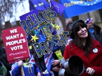 Dulu Ngotot Keluar, Kini Warga Inggris Malah Mau Brexit Batal