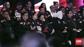 Di sisi lain kubu Tim Kampanye Nasional (TKN) Jokowi-Ma'ruf Amin turut hadir dalam debat capres perdana 2019 ini. Mereka memberi dukungan kepada Jokowi-Ma'ruf. (CNN Indonesia/Safir Makki).