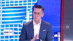 Menggosok Cuan di Bisnis Romantis Batu Berlian