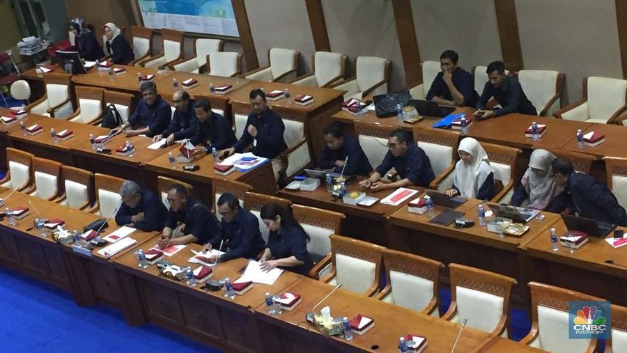 PGN memaparkan program kerja pasca-akuisisi Pertagas Desember lalu di hadapan komisi VII DPR RI 