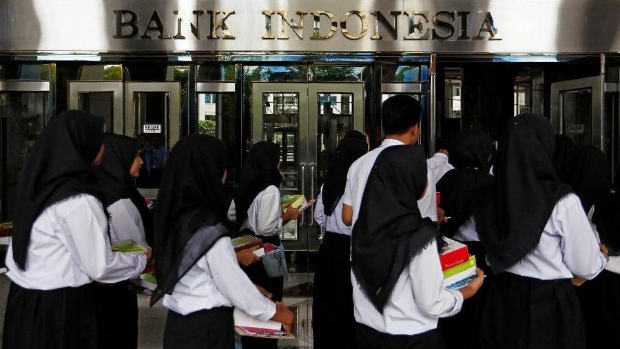 Risiko ketidakpastian pasar keuagan global sedikit mereda meskipun masih tinggi.