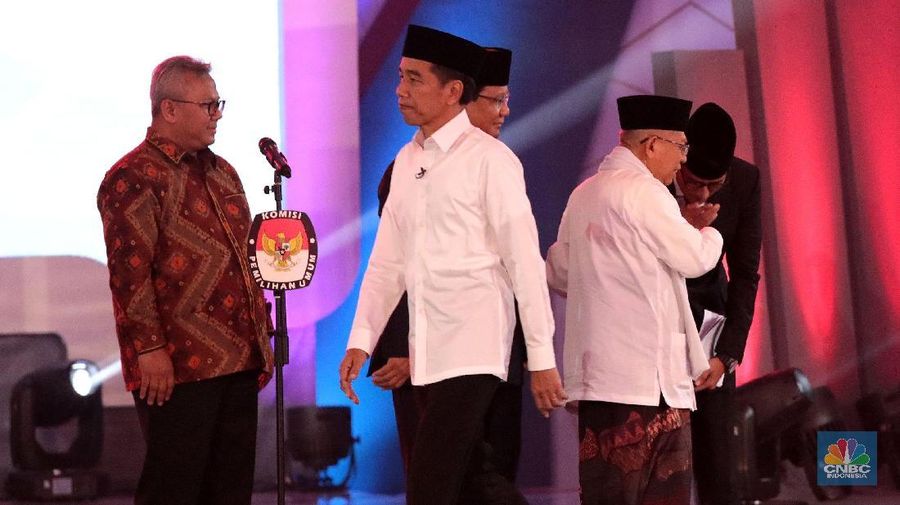 Relawan Jokowi menyiapkan sejumlah hiburan untuk mengawal debat capres nanti malam 