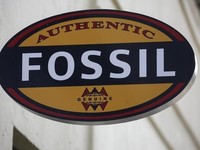 Jual Teknologi Jam Pintar ke Google, Saham Fossil Meroket